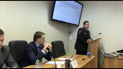 Депутаты заслушали доклад начальника МВД