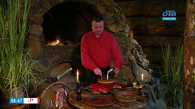 Мужчина на кухне