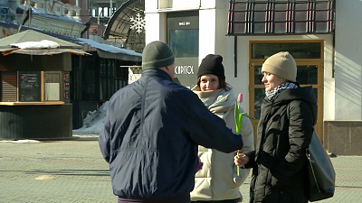 Челябинцы поздравляют с 8 марта