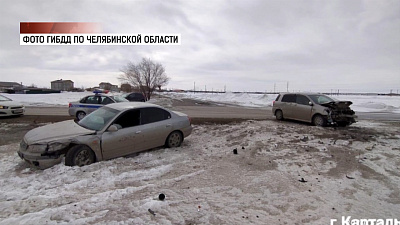 Двугодовалая девочка пострадала в аварии в Карталах