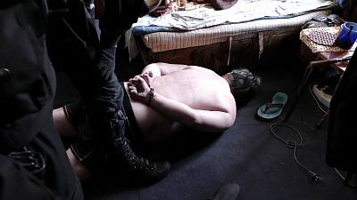 Угрожал полицейскому: оперативное видео задержания неоднократно судимого челябинца