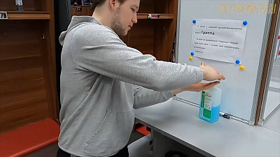 Хоккеисты «Трактора» против коронавируса 