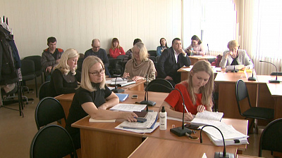 Депутаты обсуждают обстановку по коронавирусу