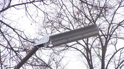 В Миассе продолжают менять светильники