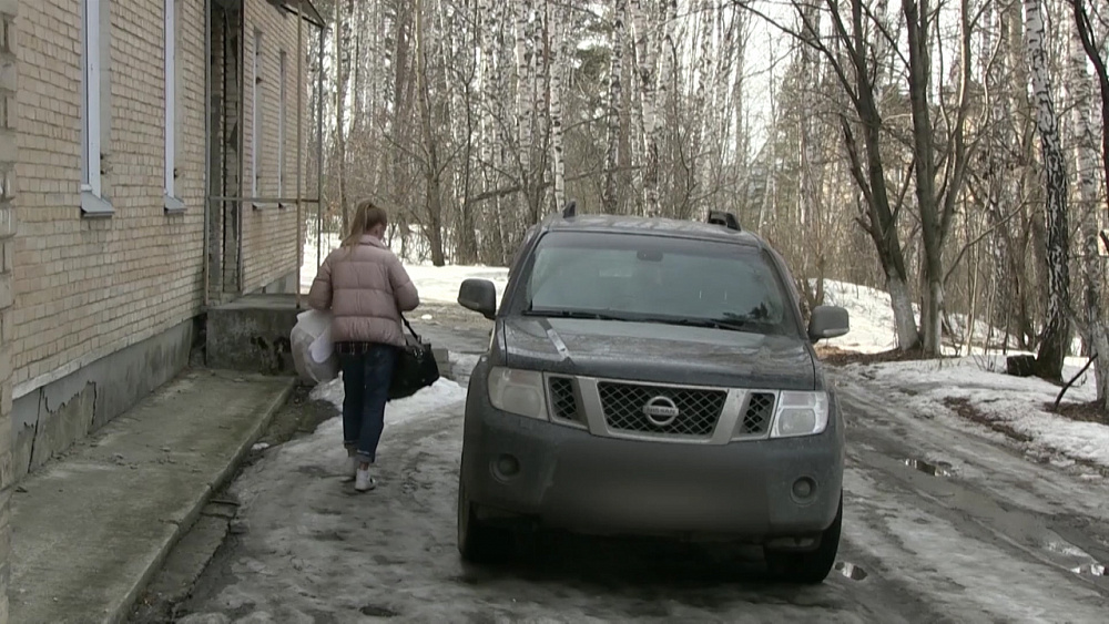 В Миассе выписали девушку заразившегося