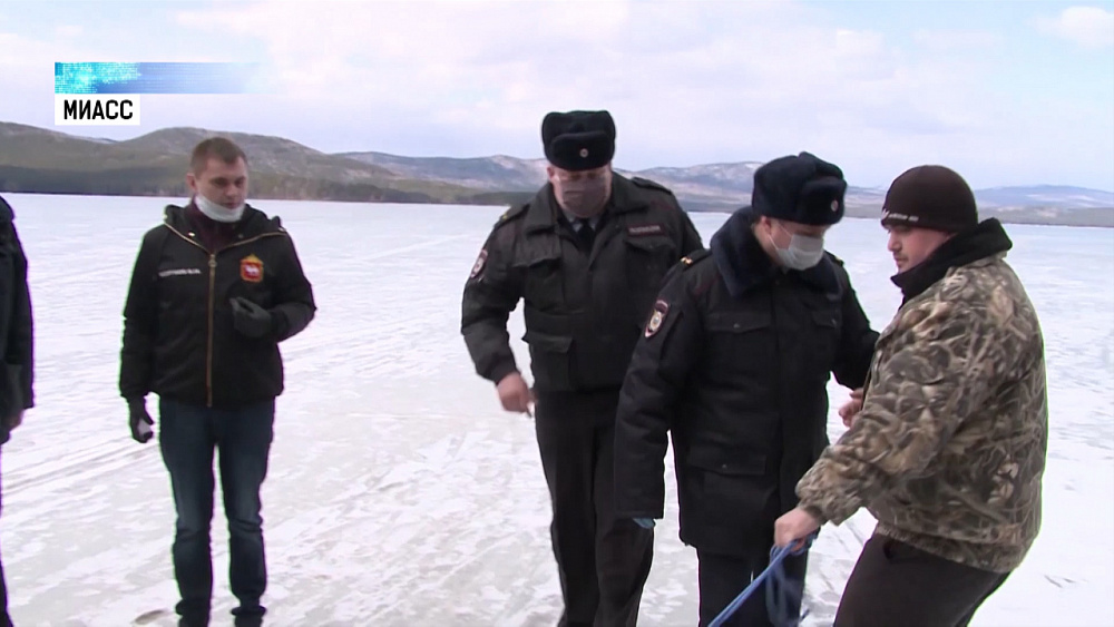 Полиция проверила отели и базы отдыха на озере Тургояк