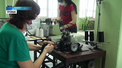 Предприятия начали изготавливать маски