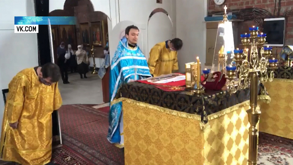 Благовещение проходит онлайн