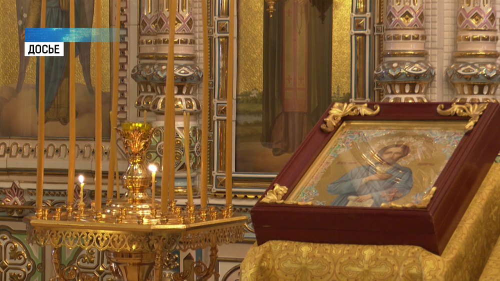 Верующих просят молиться дома