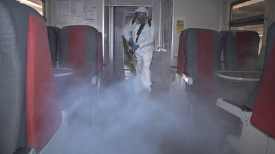 Электрички на ЮУЖД дезинфицируют холодным туманом