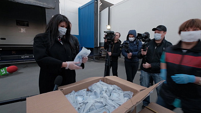 Доставили партию медицинских масок