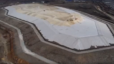 Челябинскую городскую свалку покрыли слоем мембраны