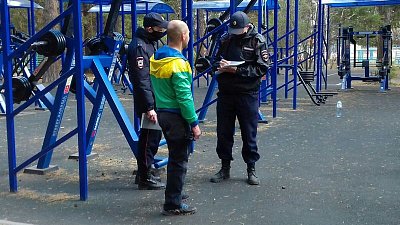 На Южном Урале ежедневно составляют около ста протоколов за нарушение самоизоляции