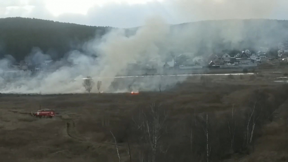В машгородке горят торфяники