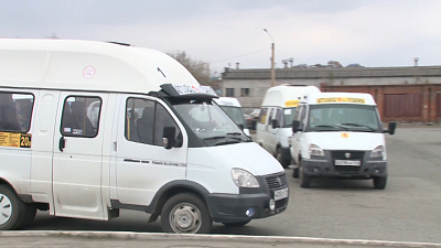 В Миассе дезинфицируют маршрутные такси