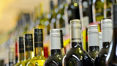 Челябинские парламентарии приняли в первом чтении закон о ликвидации «наливаек»