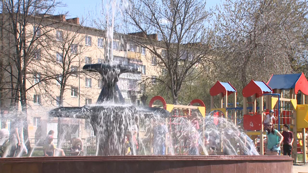 В центре Миасса отремонтировали фонтан