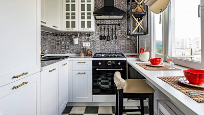 Что и как разместить в маленькой кухне?