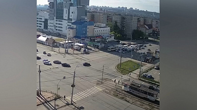 Летающий «Лексус» зафиксировали камеры видеонаблюдения