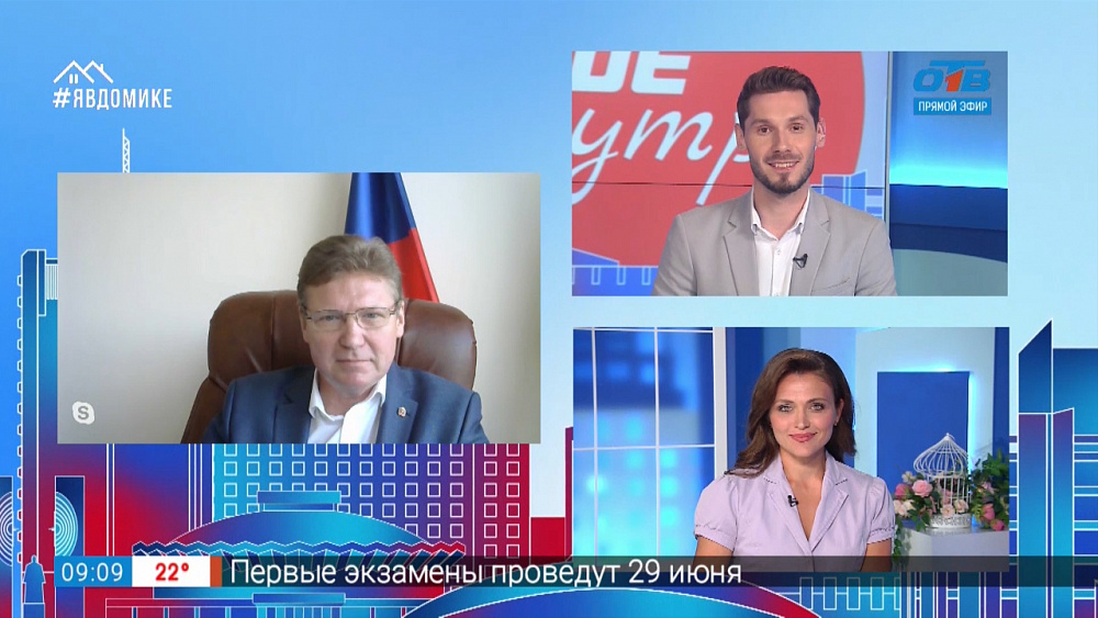 Гость на связи — реконструкция театров