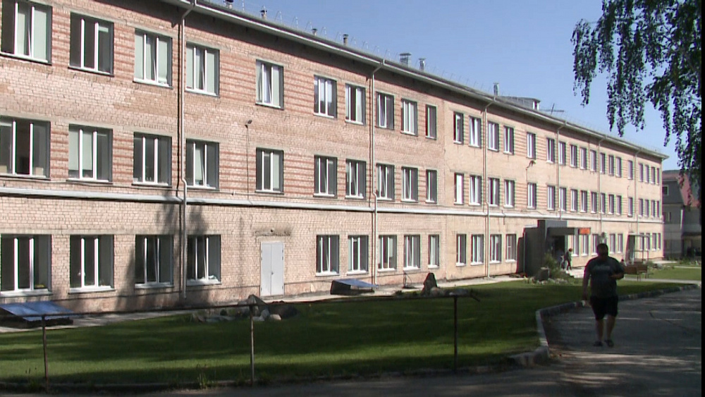 Местные предприятия оказывают поддержку врачам