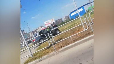 Автомобильная авария в Магнитогорске попала на видео