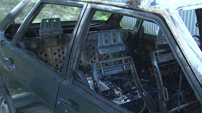 На улице Вернадского ночью сгорел автомобиль