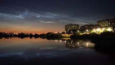 Серебристые облака попали на видео в Миассе