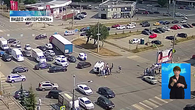 Легковушка протаранила скорую