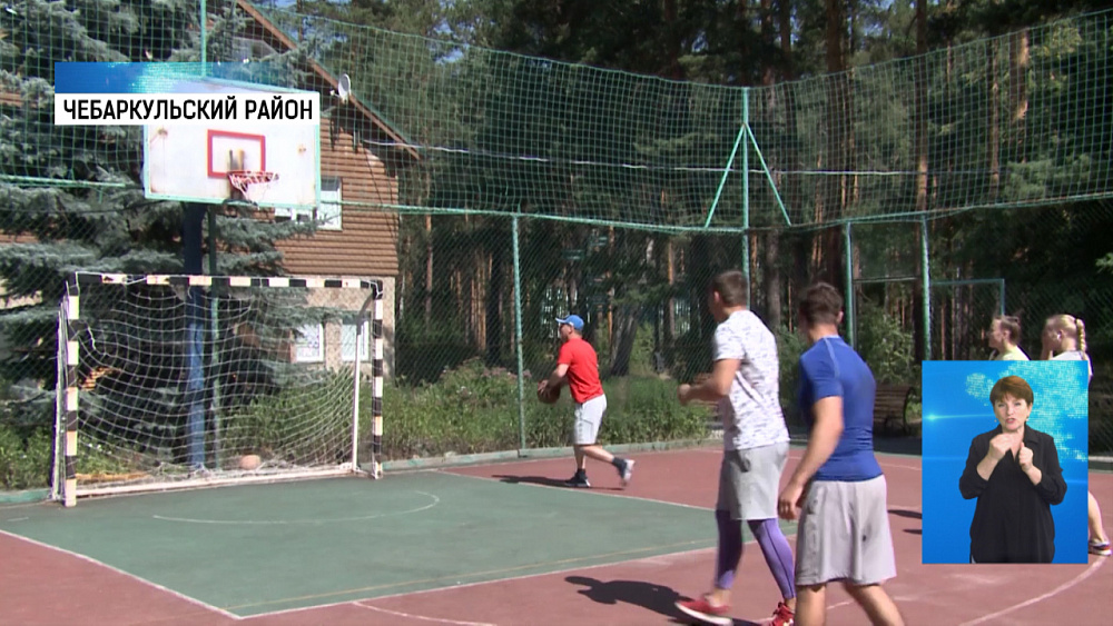 Открыли базы отдыха и зоопарки