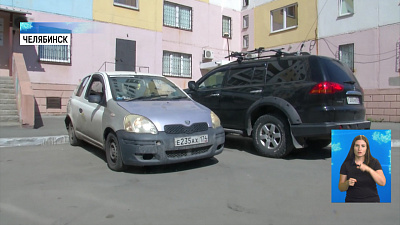 Как водители спасаются от жары в авто