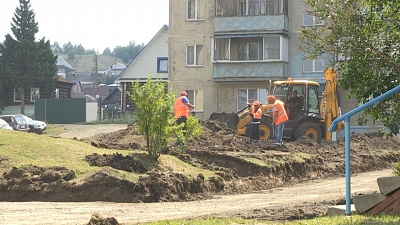 В Миассе продолжается благоустройство дворов