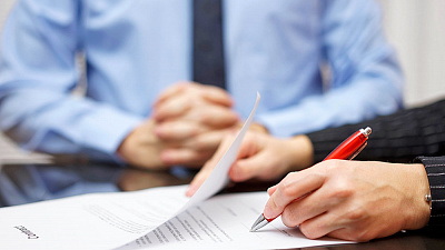 Медицинские организации задолжали южноуральскому бизнесу 163 миллиона рублей