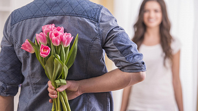 Какие цветы подарить на первое свидание