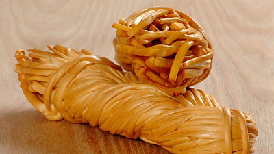 Полтонны сыра пытались вывезти в гробах из Челябинской области в Казахстан