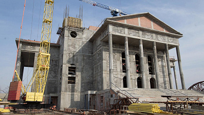 На строительство кафедрального собора заходит новый подрядчик