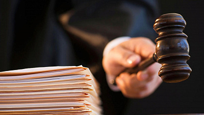 Виновен: суд вынес приговор депутату, застрелившему супругу из-за ревности