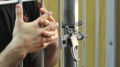 Участников семейного наркобизнеса осудили в Челябинской области