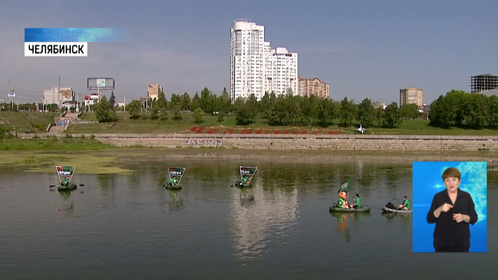 В преддверии выборов партии пошли в народ