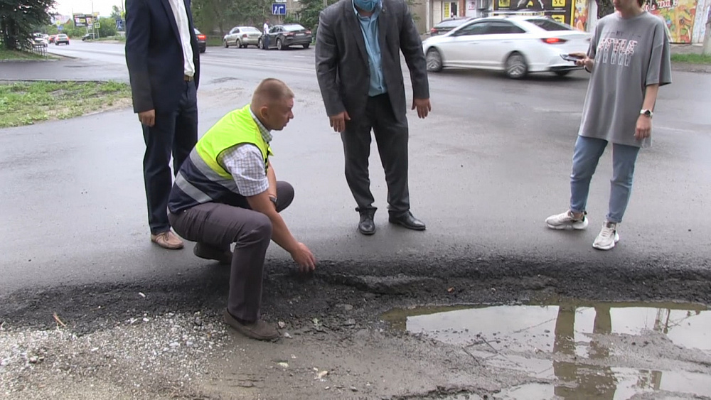 Единая Россия инспектирует ход ремонтных работ