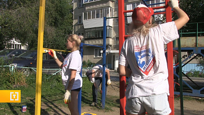 Союз промышленных предприятий продолжают благоустраивать детские городки