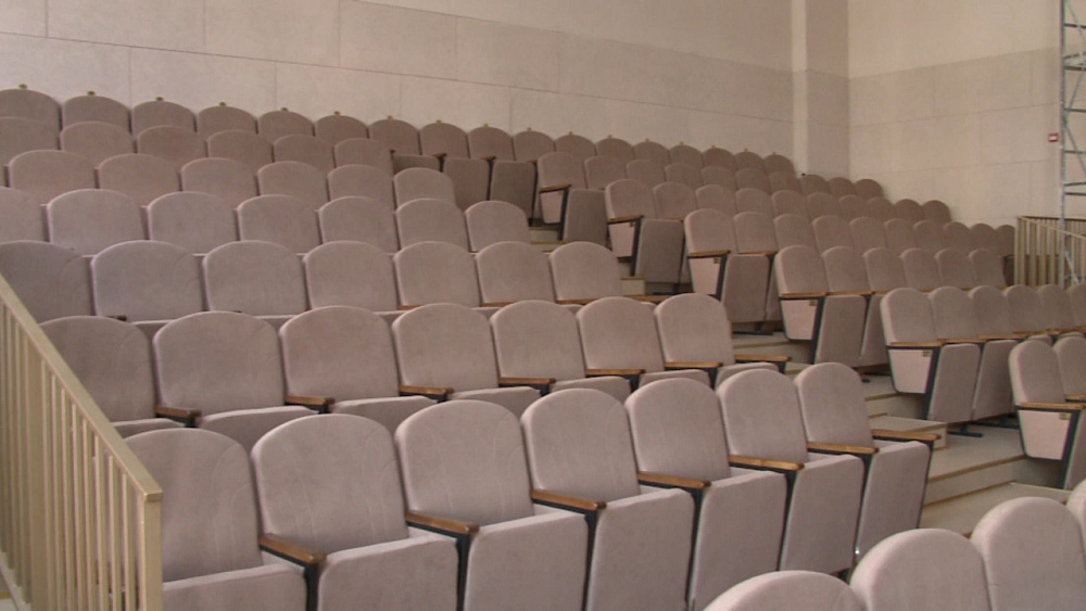 В школе искусств №2 завершается ремонт здания