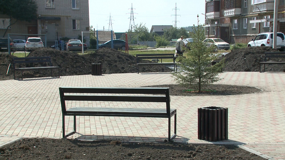 В новом сквере в Комарово появится «Дворец» и «Комар»