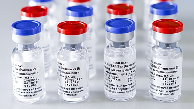 Вакцинацию от коронавируса в Челябинской области начнут с медиков