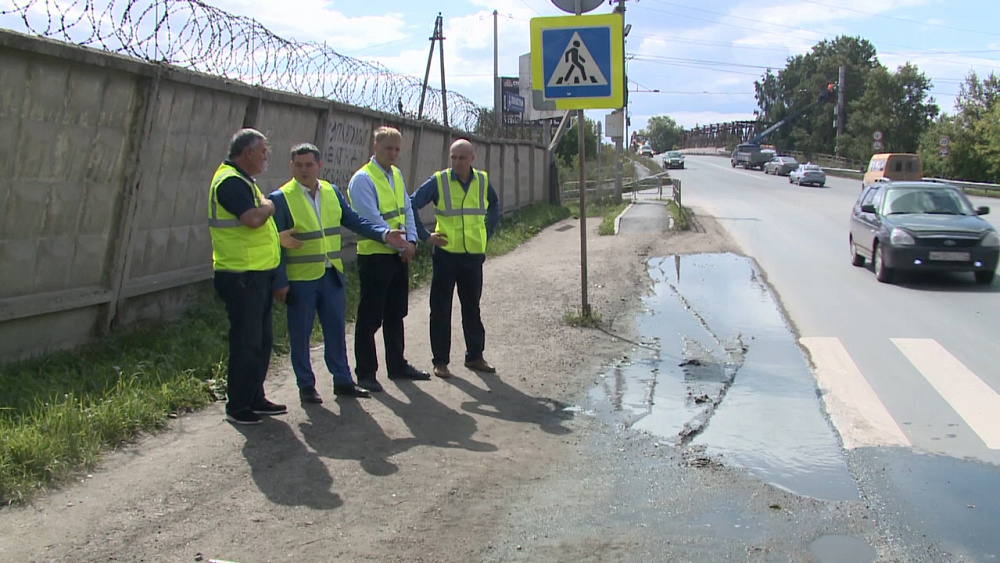 Комиссия продолжает проверку выполнения ремонтных работ