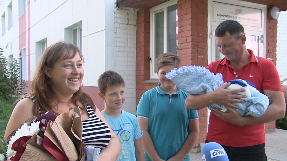 В Миасском роддоме на свет появилось рекордное количество малышей