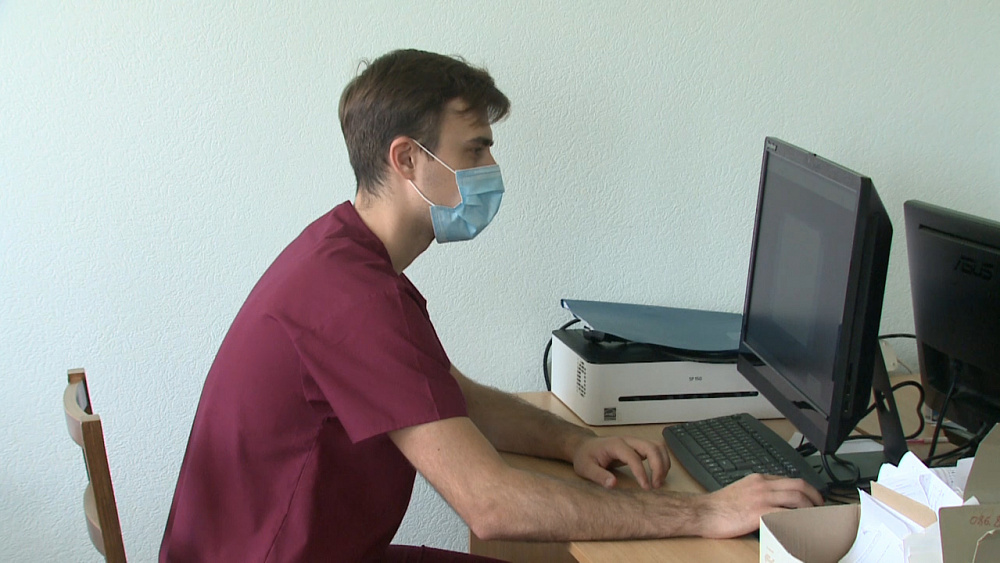 Компьютерной техникой оснастят рабочие места врачей