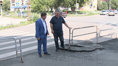 Евгений Субачев инспектирует работы по благоустройству