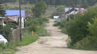 В южной части Миасса ремонтируют переулок Мостовой