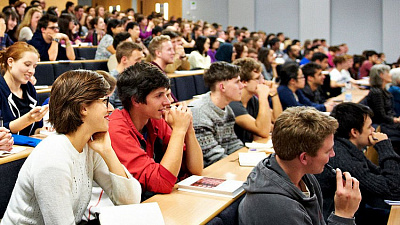 Южноуральцы стали реже поступать в столичные вузы